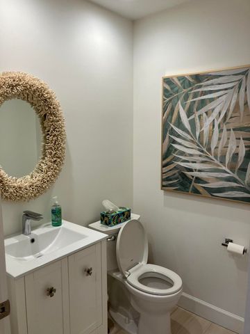 333 Pelican Way, Delray Beach, FL 33483