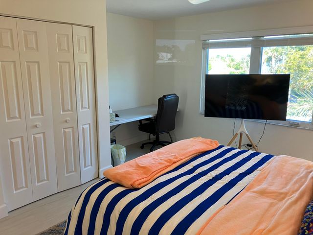 333 Pelican Way, Delray Beach, FL 33483