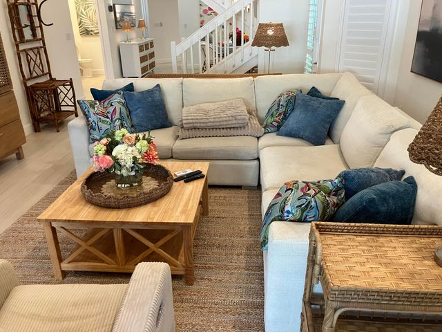 333 Pelican Way, Delray Beach, FL 33483