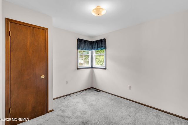 408 Ensign Avenue, Beachwood, NJ 08722