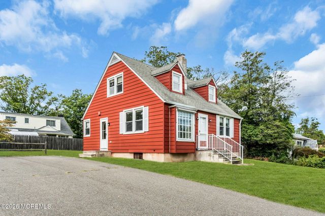 408 Ensign Avenue, Beachwood, NJ 08722