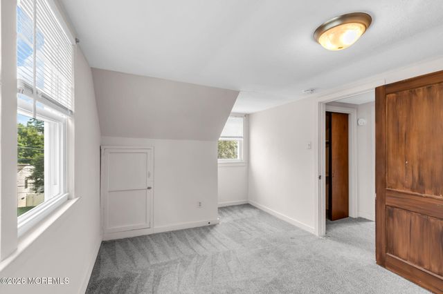 408 Ensign Avenue, Beachwood, NJ 08722