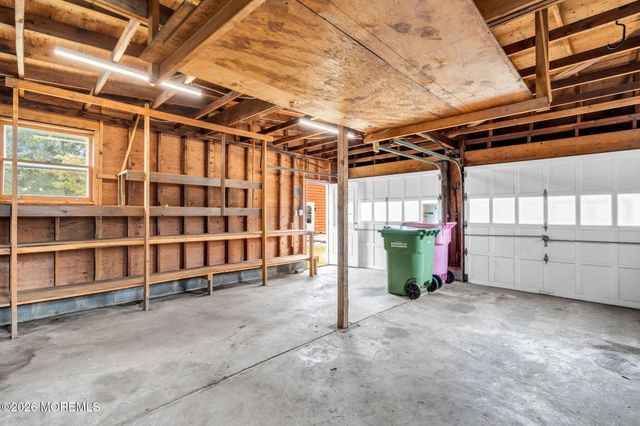 408 Ensign Avenue, Beachwood, NJ 08722