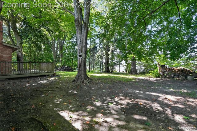 1352 Catherines Way, Howell, MI 48843