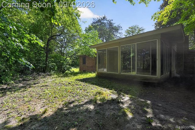 1352 Catherines Way, Howell, MI 48843