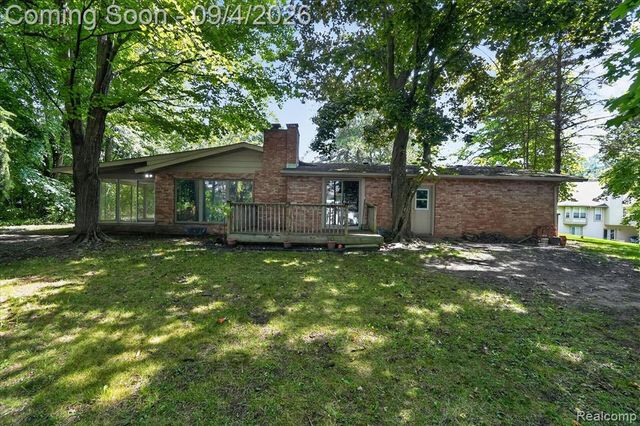 1352 Catherines Way, Howell, MI 48843