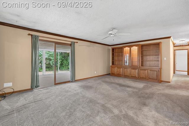 1352 Catherines Way, Howell, MI 48843