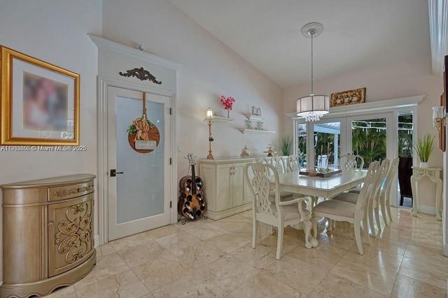 19720 SW 79th Ct, Cutler Bay, FL 33189