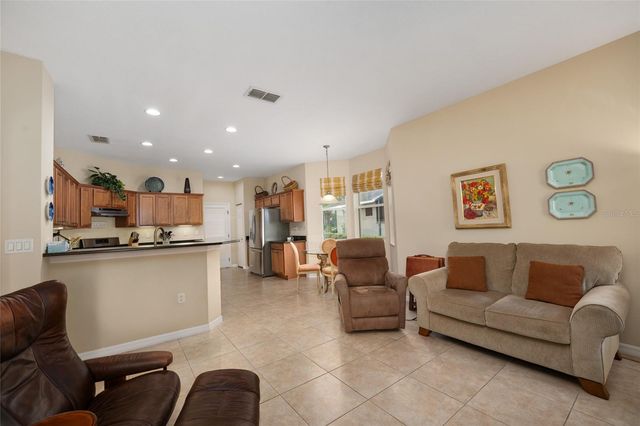 9274 SW 94TH LOOP, Ocala, FL 34481