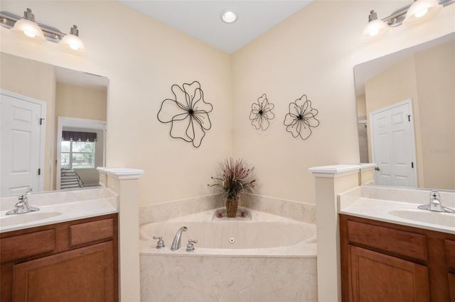 9274 SW 94TH LOOP, Ocala, FL 34481