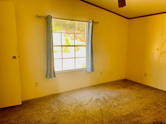 13701 N US Hwy 79, Palestine, TX 75801