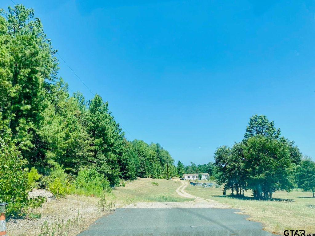 13701 N US Hwy 79, Palestine, TX 75801