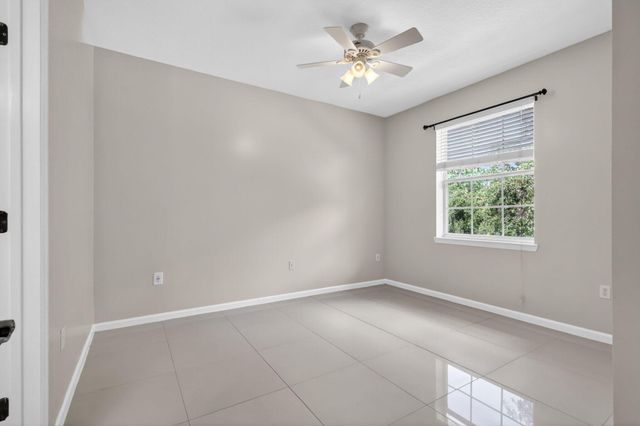 175 Galicia Way 209, Jupiter, FL 33458