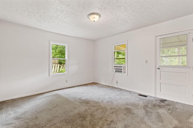221 S Baker Avenue, Lancaster, OH 43130