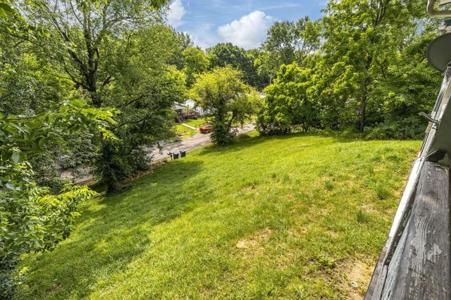 221 S Baker Avenue, Lancaster, OH 43130