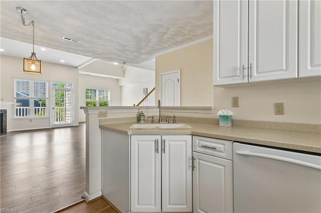 2992 Shore Dr Unit 304, Virginia Beach, VA 23451