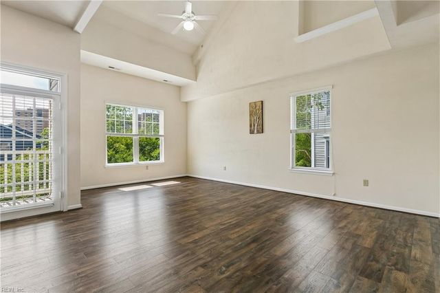 2992 Shore Dr Unit 304, Virginia Beach, VA 23451