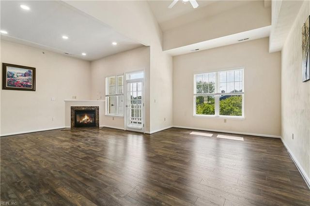 2992 Shore Dr Unit 304, Virginia Beach, VA 23451