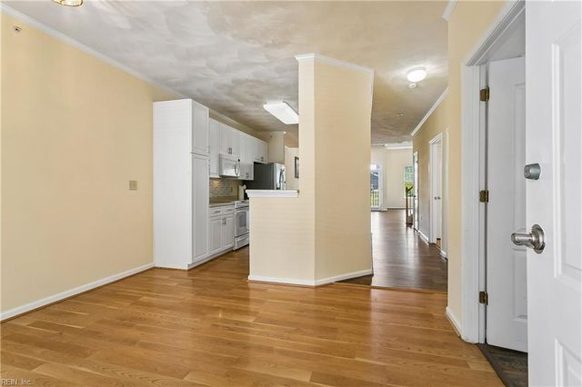 2992 Shore Dr Unit 304, Virginia Beach, VA 23451