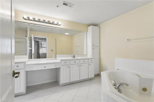 2992 Shore Dr Unit 304, Virginia Beach, VA 23451