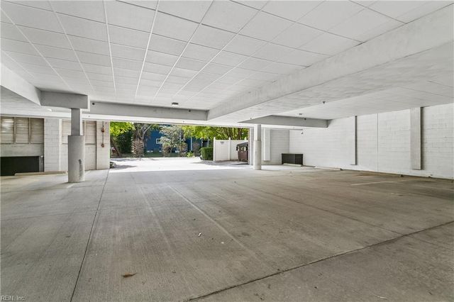 2992 Shore Dr Unit 304, Virginia Beach, VA 23451
