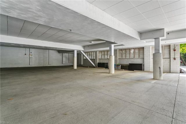 2992 Shore Dr Unit 304, Virginia Beach, VA 23451
