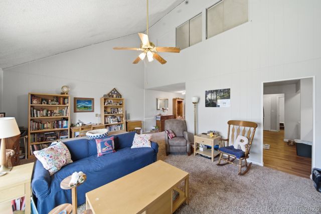 2416 92nd East Avenue, Tulsa, OK 74129