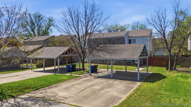 2416 92nd East Avenue, Tulsa, OK 74129