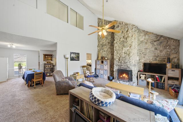 2416 92nd East Avenue, Tulsa, OK 74129