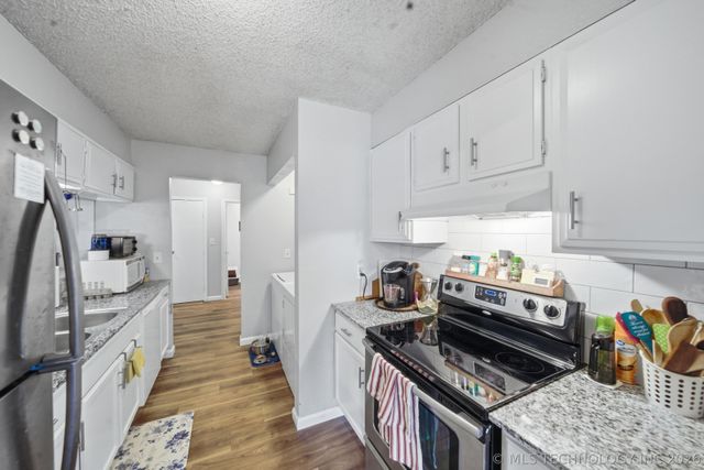 2416 92nd East Avenue, Tulsa, OK 74129