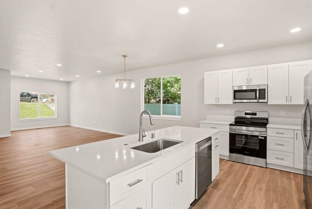 1500 E North Ave, Spokane, WA 99207