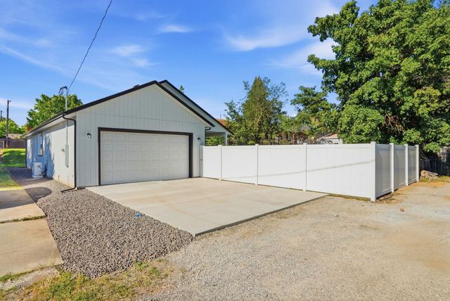 1500 E North Ave, Spokane, WA 99207