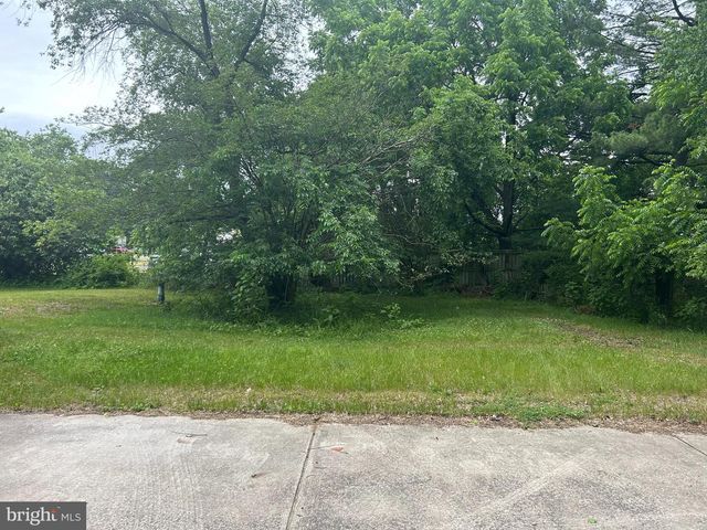 145 GLOUCESTER AVE, Lawnside, NJ 08045