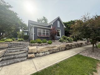 225 S Franklin Street, Knightstown, IN 46148