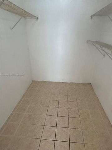 1250 NE 125th St 208C, North Miami, FL 33161