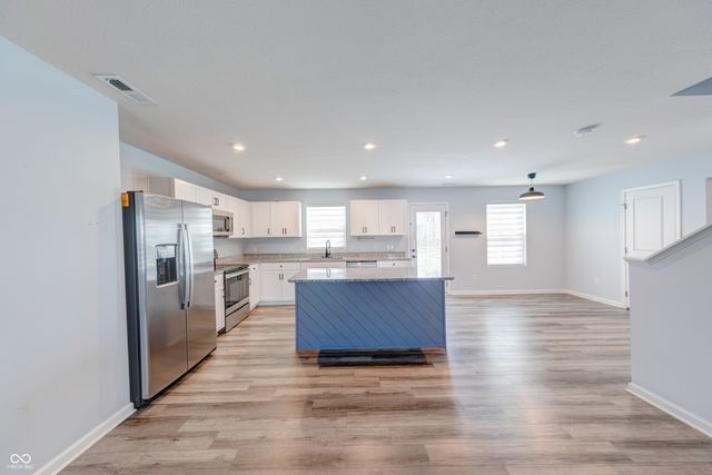 9758 Oak Grove Drive, Pendleton, IN 46064