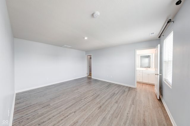 9758 Oak Grove Drive, Pendleton, IN 46064