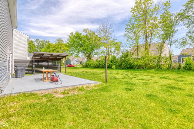 9758 Oak Grove Drive, Pendleton, IN 46064