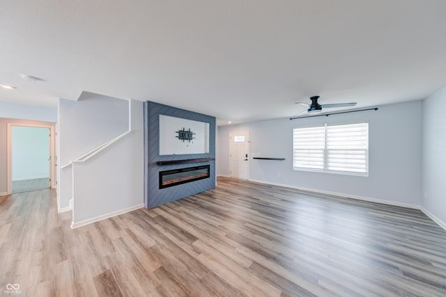 9758 Oak Grove Drive, Pendleton, IN 46064