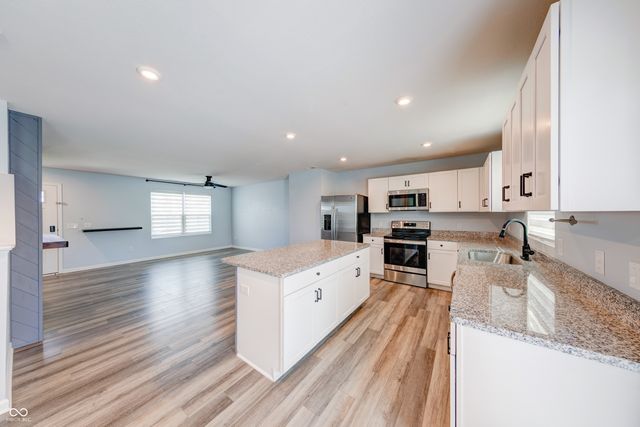 9758 Oak Grove Drive, Pendleton, IN 46064