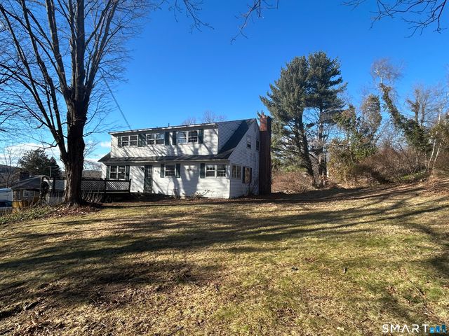 25 Joseph Road, Naugatuck, CT 06770