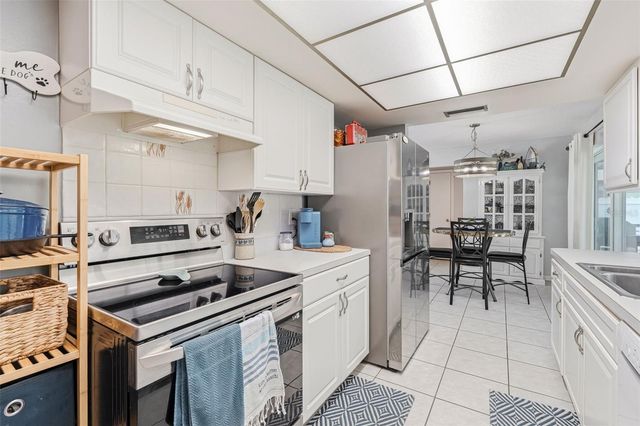 2440 AUBURN BOULEVARD, Port Charlotte, FL 33948