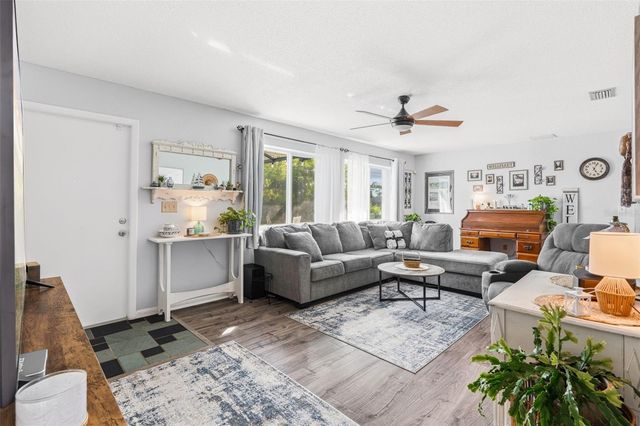 2440 AUBURN BOULEVARD, Port Charlotte, FL 33948