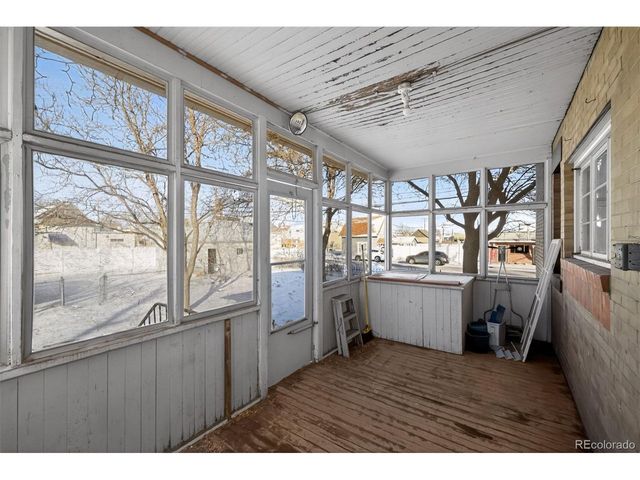 107 S 4th Ave, Brighton, CO 80601