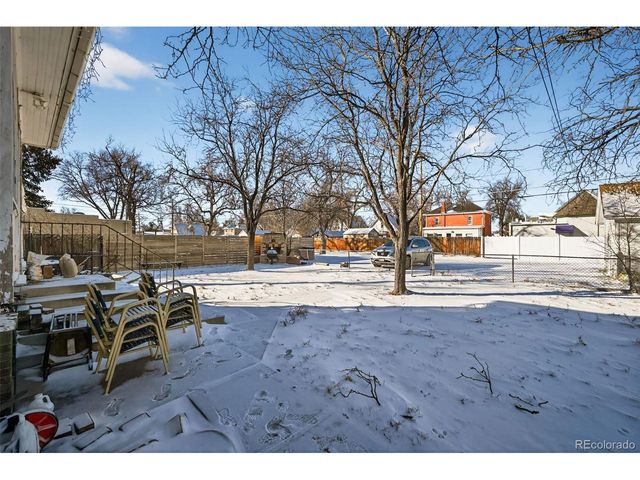 107 S 4th Ave, Brighton, CO 80601