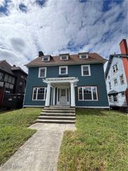 1504 E 106th Street, Cleveland, OH 44106