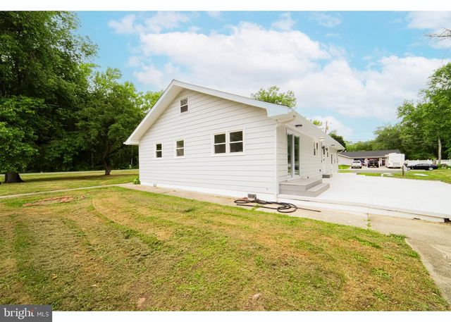 236 CEDAR AVE, Richland, NJ 08350