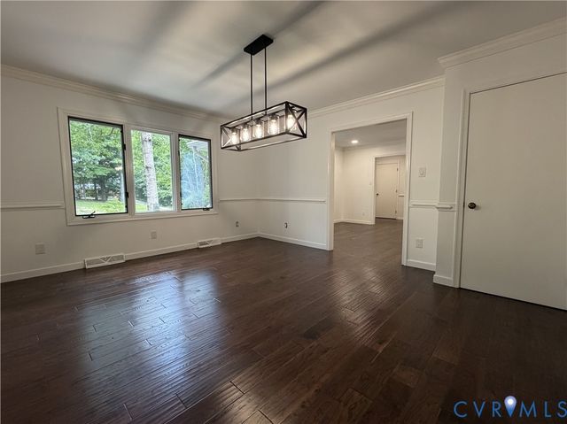 4603 Edenton Pl, Chester, VA 23831