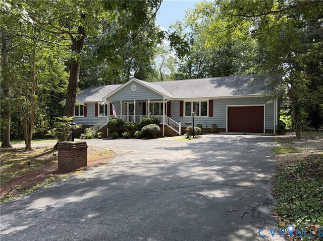 4603 Edenton Pl, Chester, VA 23831