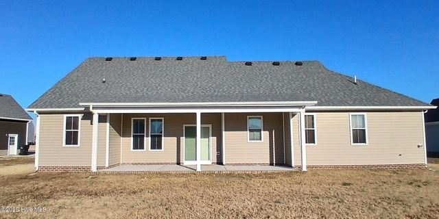 225 Pleasant Drive, Elizabeth City, NC 27909